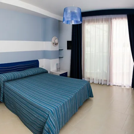Aparthotel La Corte Di Leuca 4*